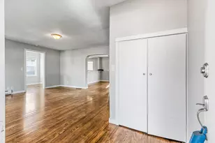 221 SW Rainbow Ave, Dallas, OR 97338 - Photo 5