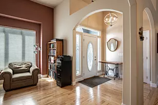 203 Bellerive Dr, Eagle Point, OR 97524 - Photo 13