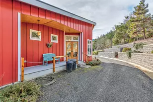 2742 Birdseye Creek Rd, Gold Hill, OR 97525 - Photo 31