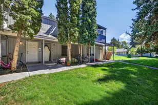 8 SW Mc Kinley Ave, Bend, OR 97702 - Photo 5