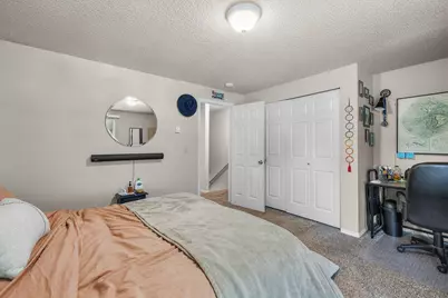 8 SW McKinley Avenue, Bend, OR 97702 - Photo 19