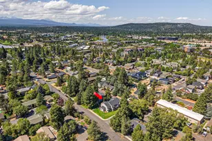 8 SW Mc Kinley Ave, Bend, OR 97702 - Photo 29