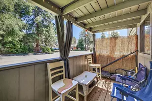 8 SW Mc Kinley Ave, Bend, OR 97702 - Photo 23