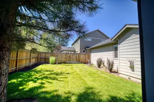 1171 W Hill Ave, Sisters, OR 97759 - Photo 15