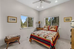 825 Victoria Falls Dr, Redmond, OR 97756 - Photo 13