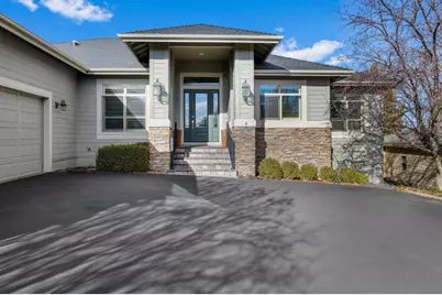 825 Victoria Falls Drive, Redmond, OR 97756 - Photo 3