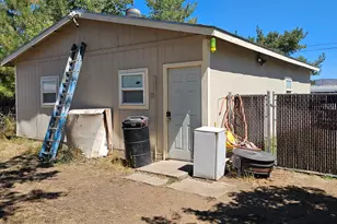 5104 Homedale Rd, Klamath Falls, OR 97603 - Photo 29