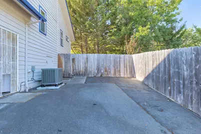 1946 NW Crown Street, Grants Pass, OR 97526 - Photo 45