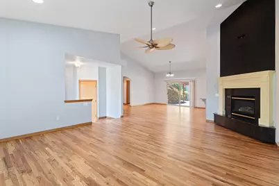 1946 NW Crown Street, Grants Pass, OR 97526 - Photo 7