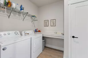 1187 NE Henry Dr, Prineville, OR 97754 - Photo 17