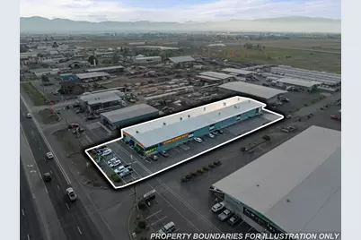 6435 Crater Lake Highway, Central Point, OR 97502 - Photo 25