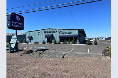 6435 Crater Lake Highway, Central Point, OR 97502 - Photo 1