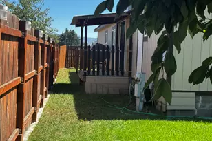 2130 E E-Z St, Malin, OR 97632 - Photo 25