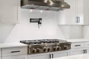 2447 Osprey Dr, Redmond, OR 97756 - Photo 13