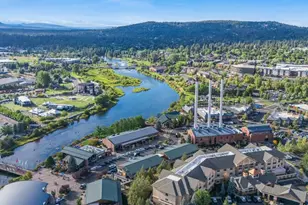 438 NE 9th St, Bend, OR 97701 - Photo 25