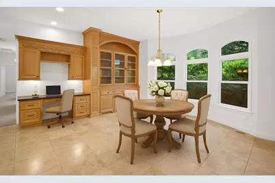 256 Island Pointe Drive, Medford, OR 97504 - Photo 25