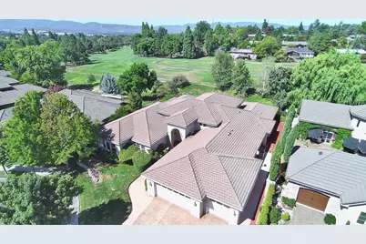 256 Island Pointe Drive, Medford, OR 97504 - Photo 69