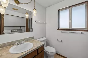 951 SE Rancho Ln, Madras, OR 97741 - Photo 11