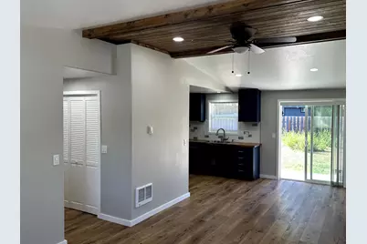 3150 SW Pumice Avenue, Redmond, OR 97756 - Photo 5