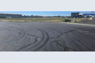 757 NE Jackpine Court, Redmond, OR 97756 - Photo 5