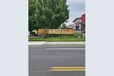 757 NE Jackpine Court, Redmond, OR 97756 - Photo 1