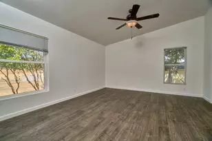 11441 Meadows Rd, White City, OR 97503 - Photo 19