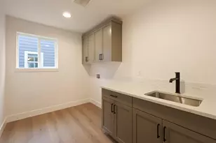 2111 SW 43rd St, Redmond, OR 97756 - Photo 31