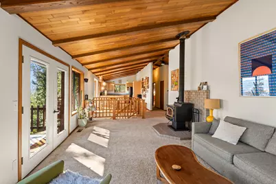 694 Timberlake Drive, Ashland, OR 97520 - Photo 5