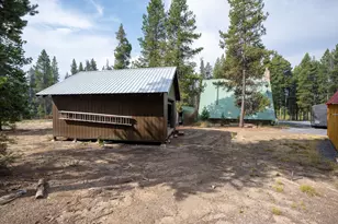 19128 Fred Ln, Crescent Lake, OR 97733 - Photo 37