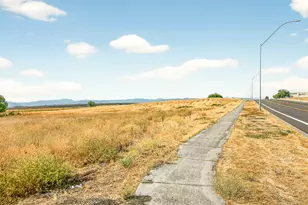 Lear Way, Medford, OR 97504 - Photo 1