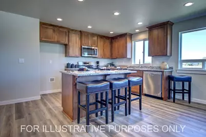 1121 Annalise Street, Central Point, OR 97502 - Photo 9