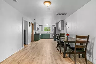 14145 Agate Rd, Eagle Point, OR 97524 - Photo 9