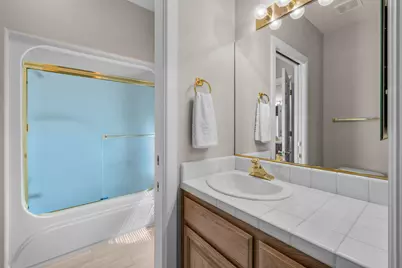 19490 Green Lakes Loop, Bend, OR 97702 - Photo 45