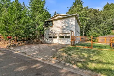 1015 Oneida Circle, Ashland, OR 97520 - Photo 1