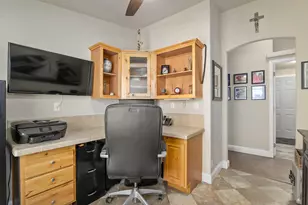 795 Bentley Dr, Grants Pass, OR 97526 - Photo 25