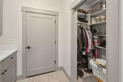 10466 Sundance Lane, Redmond, OR 97756 - Photo 39