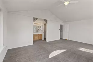 1752 NE Foothill Blvd, Grants Pass, OR 97526 - Photo 5