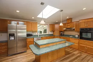 4729 S Pacific Hwy, Phoenix, OR 97535 - Photo 11