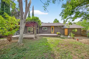 740 Park St, Ashland, OR 97520 - Photo 13