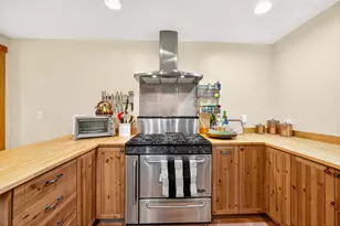740 Park St, Ashland, OR 97520 - Photo 29