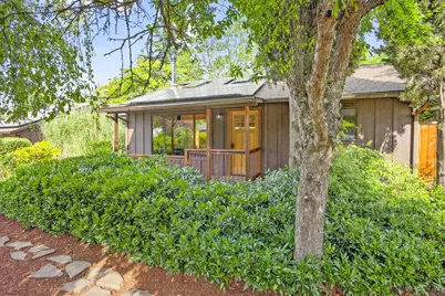 740 Park Street, Ashland, OR 97520 - Photo 5