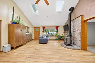 740 Park St, Ashland, OR 97520 - Photo 21