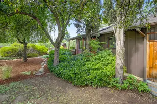 740 Park St, Ashland, OR 97520 - Photo 7