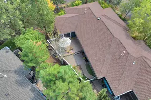 520 NW Divot Dr, Bend, OR 97703 - Photo 37