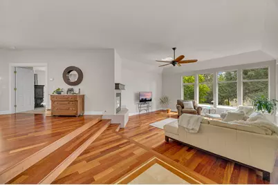 520 NW Divot Drive, Bend, OR 97703 - Photo 3