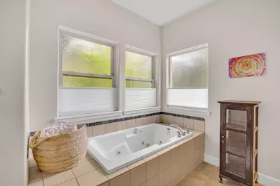 520 NW Divot Drive, Bend, OR 97703 - Photo 23