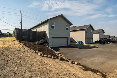 3277 W Antler Avenue, Redmond, OR 97756 - Photo 29