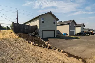 3277 W Antler Ave, Redmond, OR 97756 - Photo 29