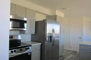 10122 Wright Ave, Klamath Falls, OR 97603 - Photo 17