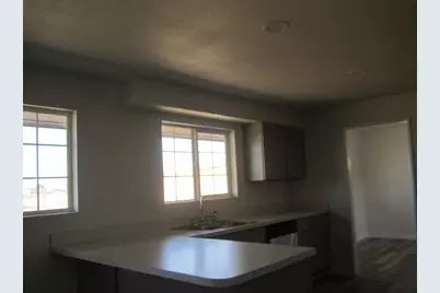 10122 Wright Avenue, Klamath Falls, OR 97603 - Photo 21